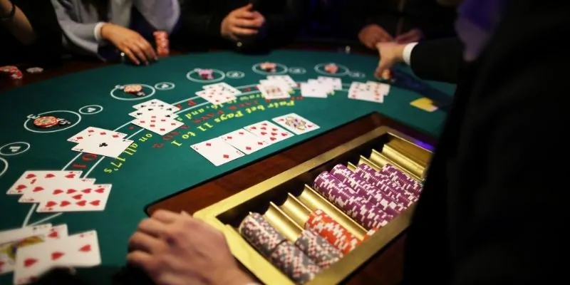Why Play Live Casino Free Play?